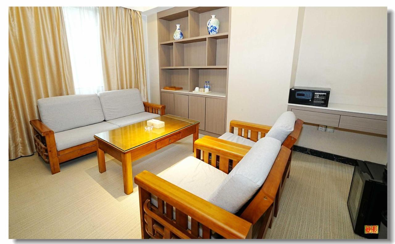 Pristine 1 Manila Ngoại thất bức ảnh