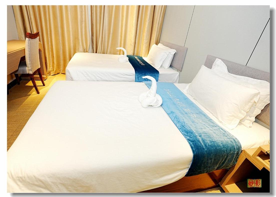 Pristine 1 Manila Ngoại thất bức ảnh